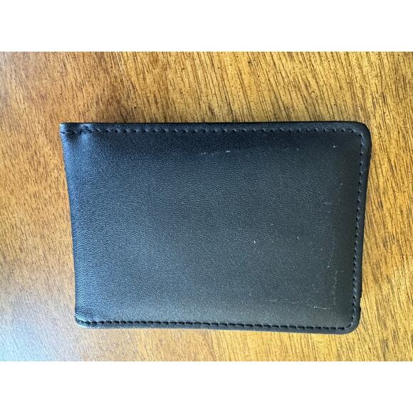 Champion Black Bifold Wallet - Excellent Condition - Picture 3 of 8